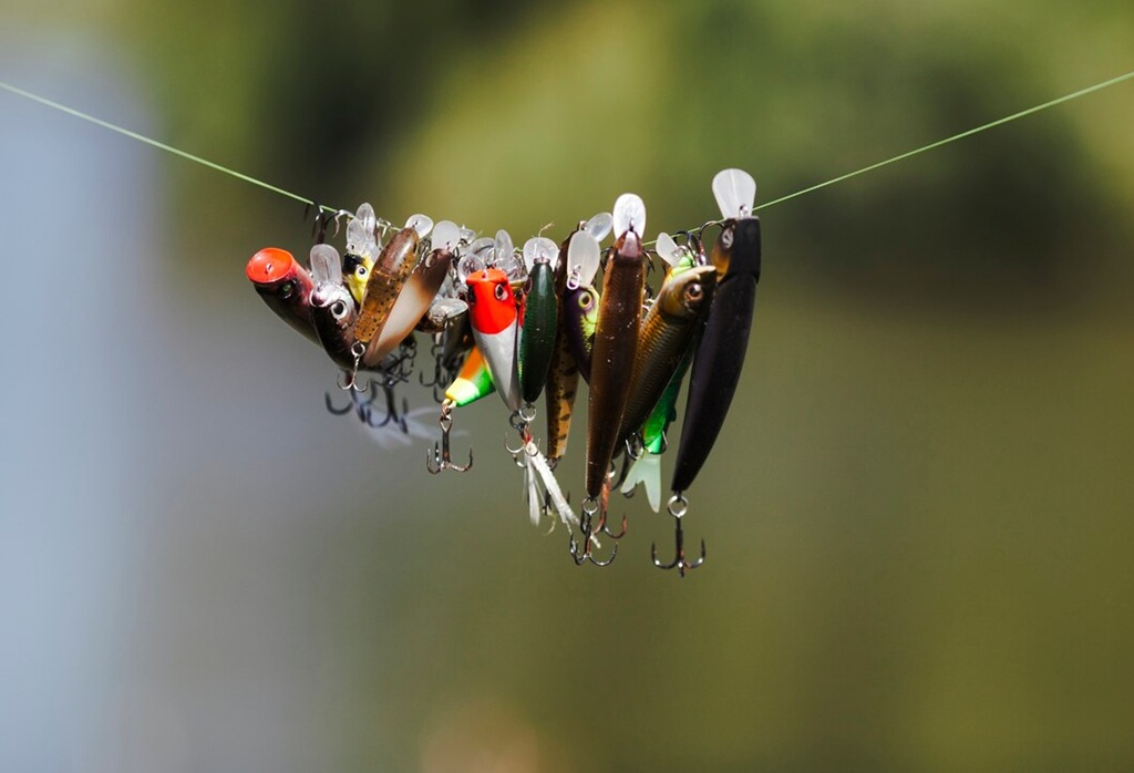 Best Lures for Crystal Clear Water Success